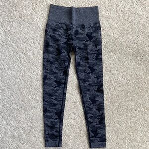 Gymshark Gray Camo Leggings